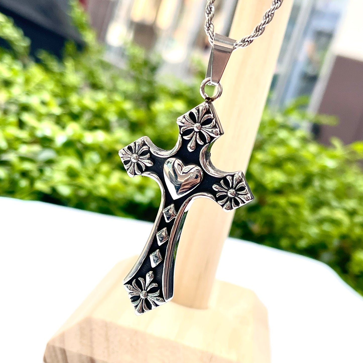 Big Cross Pendant Necklace