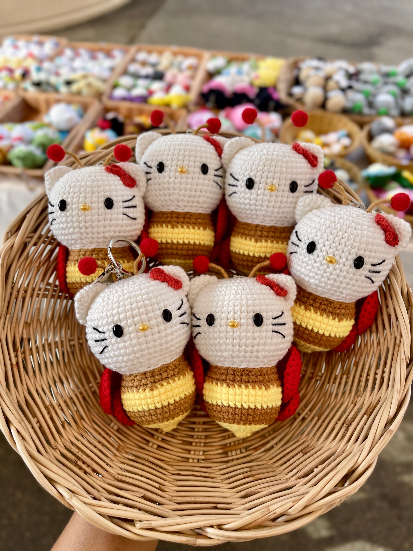 Bee Hello Kitty Crochet Keychain