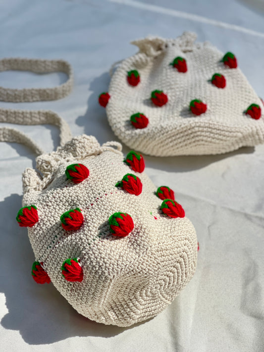 Pop Out Strawberry Crochet Bucket Crossbody Bag