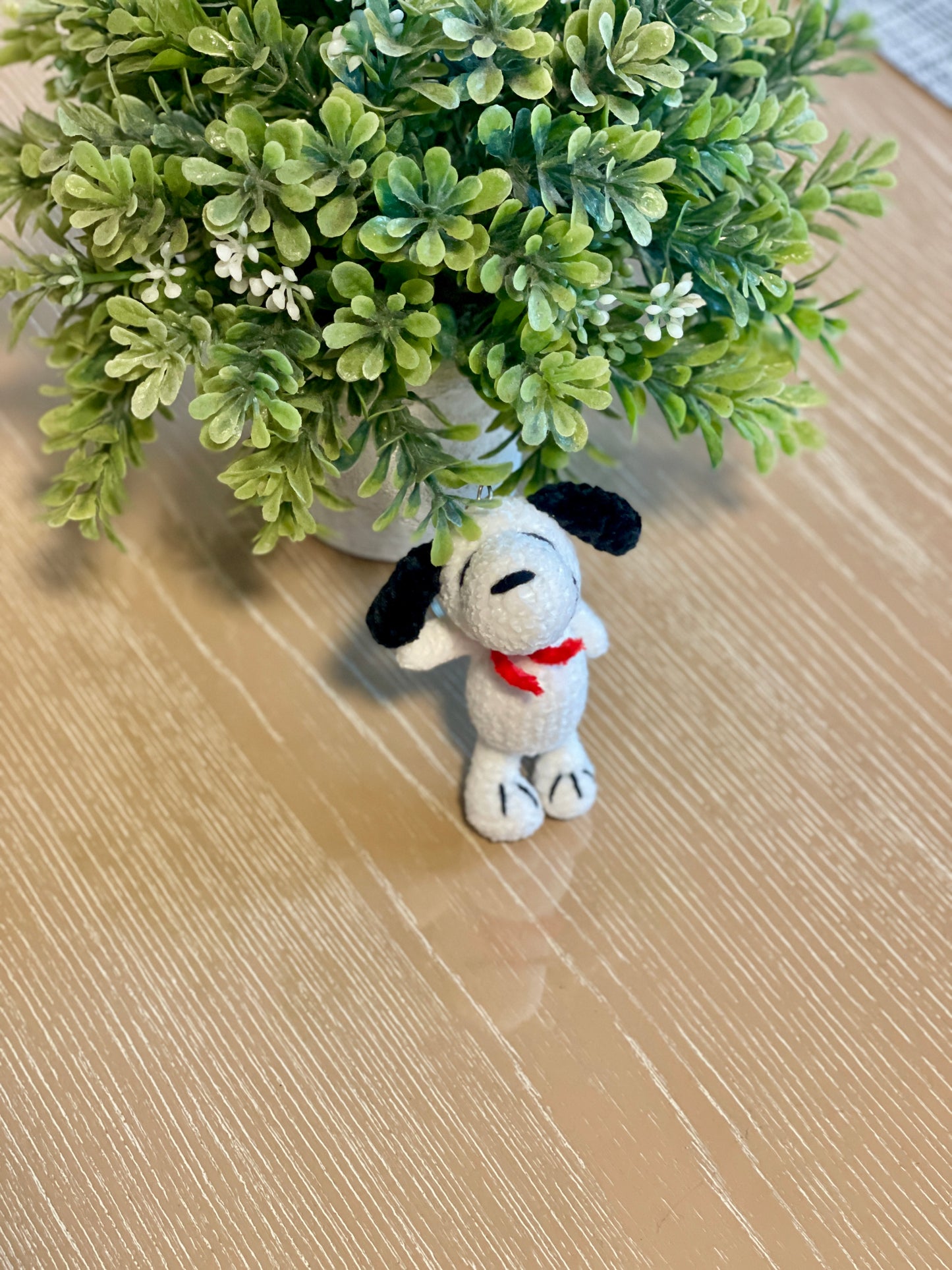 Small Snoopy Crochet Keychain