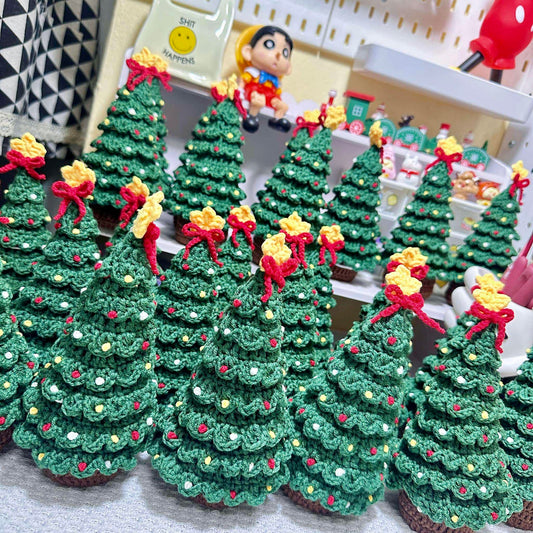 Crochet Christmas Tree
