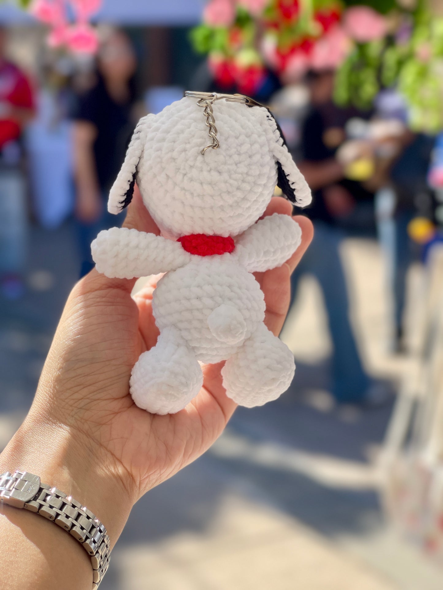 Red Collar Snoopy Crochet Keychain