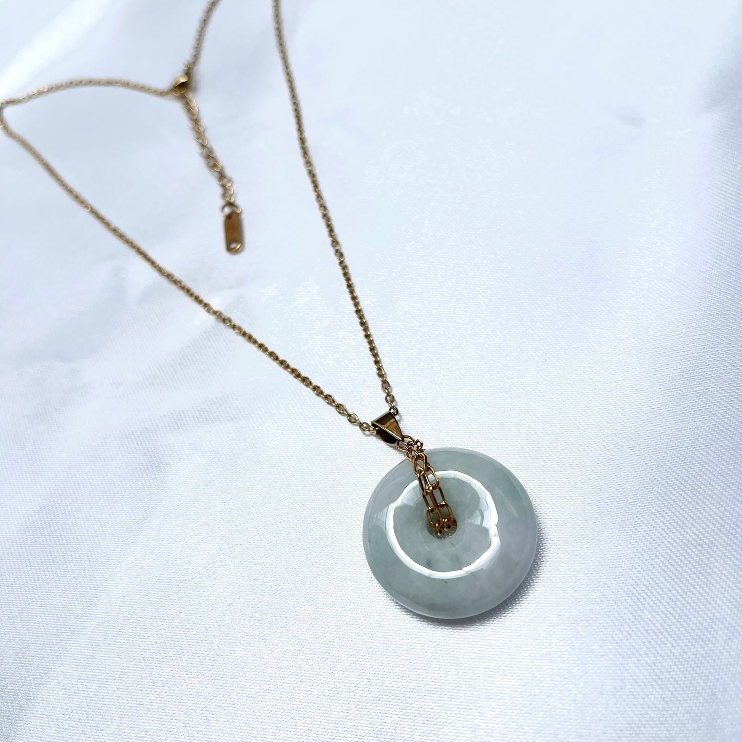 Donut Jade Pendent Necklace