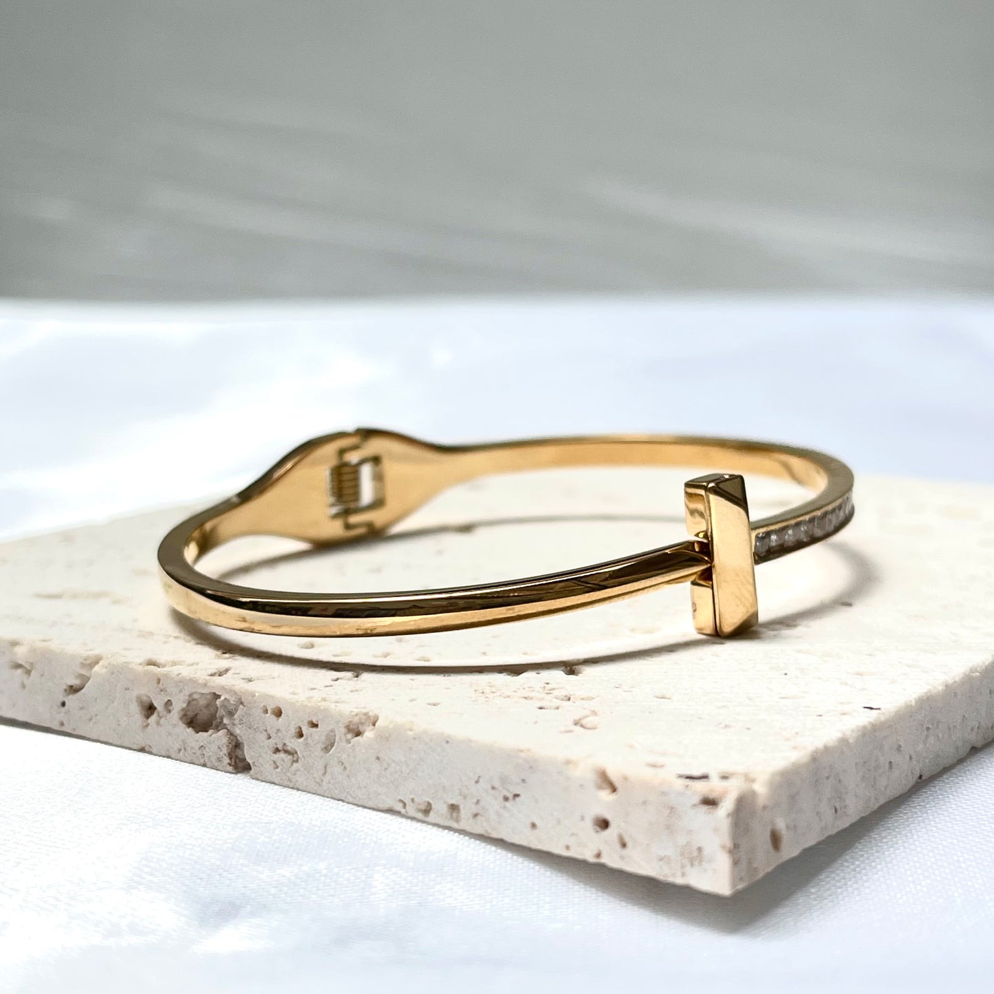 Iris Bangle Bracelet