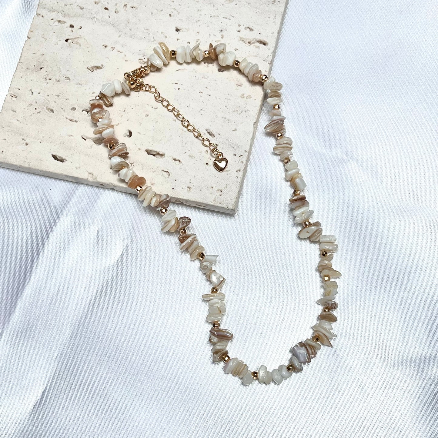 Mother of Pearl Choker Necklace