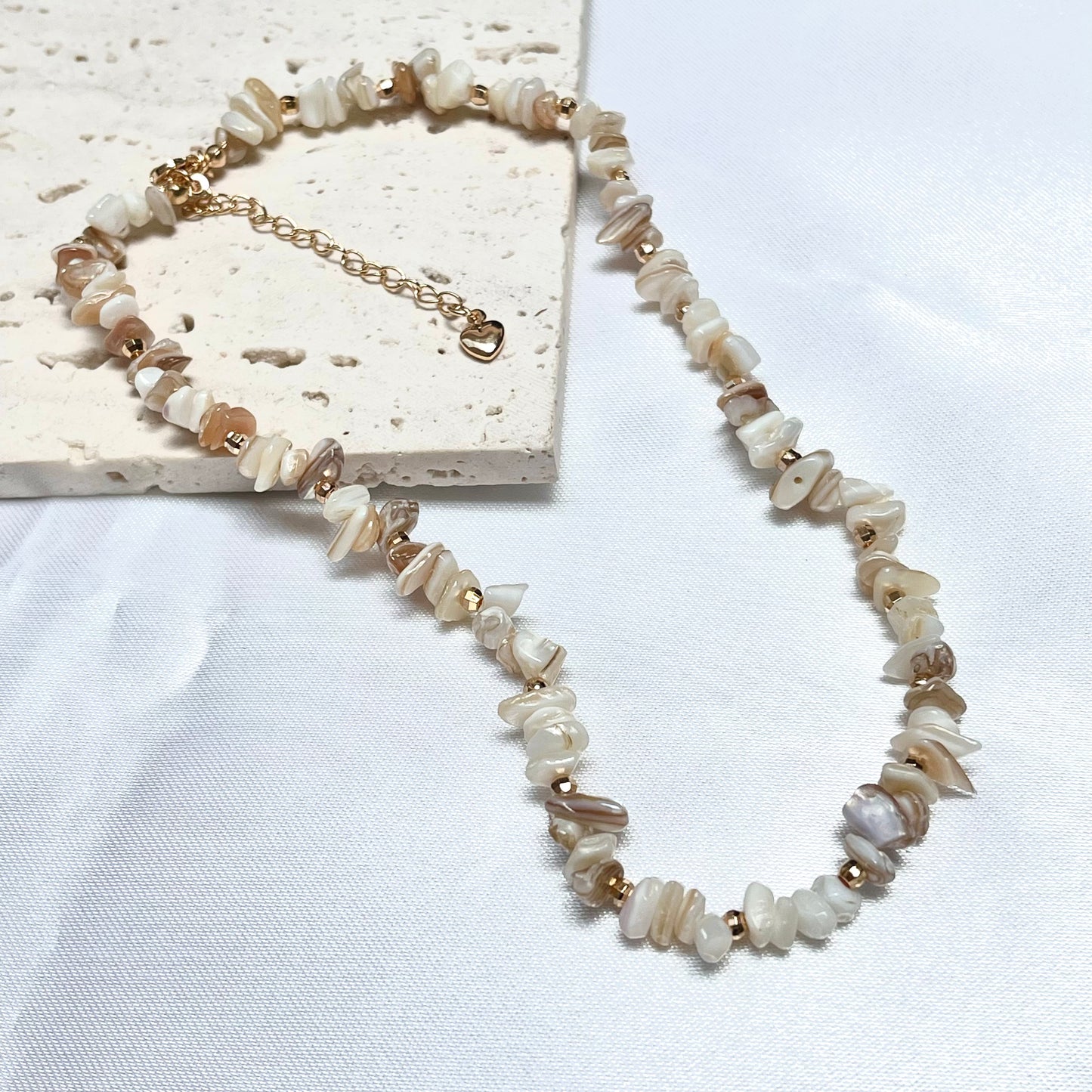 Mother of Pearl Choker Necklace