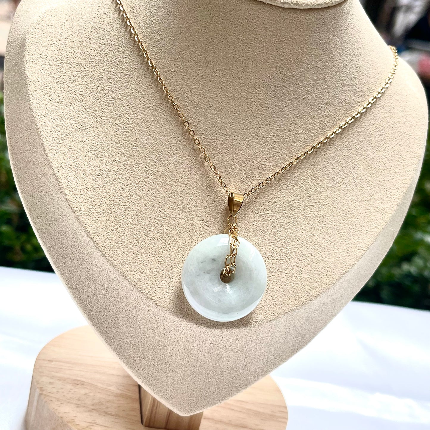 Donut Jade Pendent Necklace