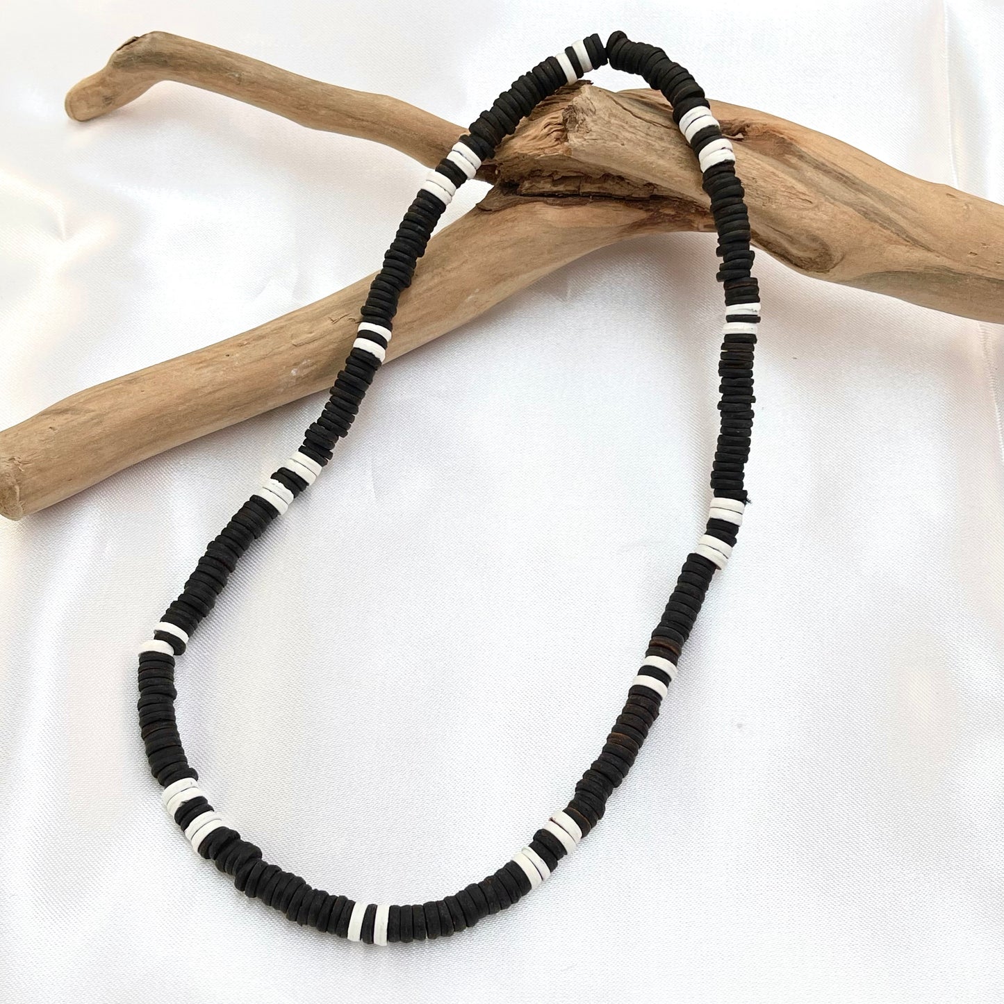 Wooden Bead Stretch Necklace