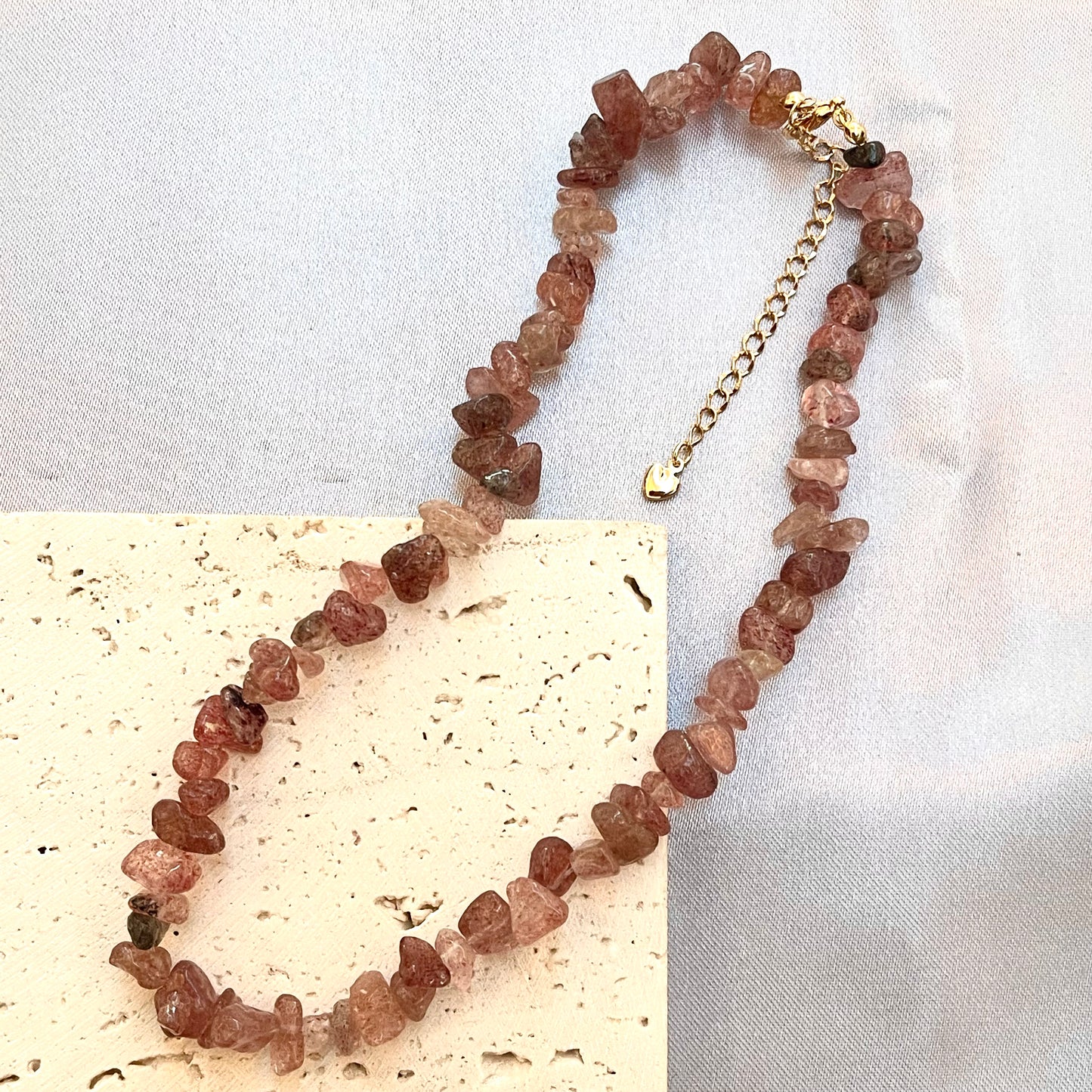 Strawberry Quartz Crystal Stone Choker Necklace