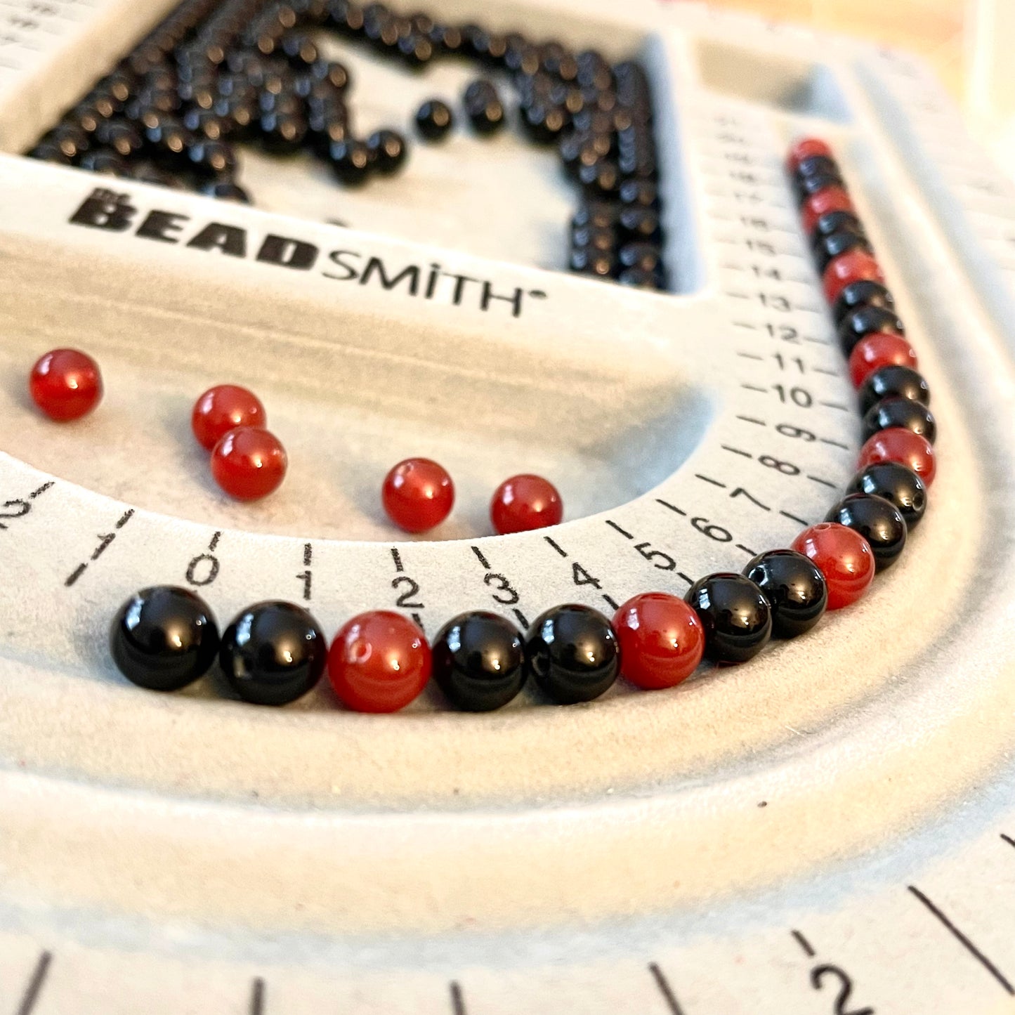 Onyx + Carnelian Stretch Bracelet