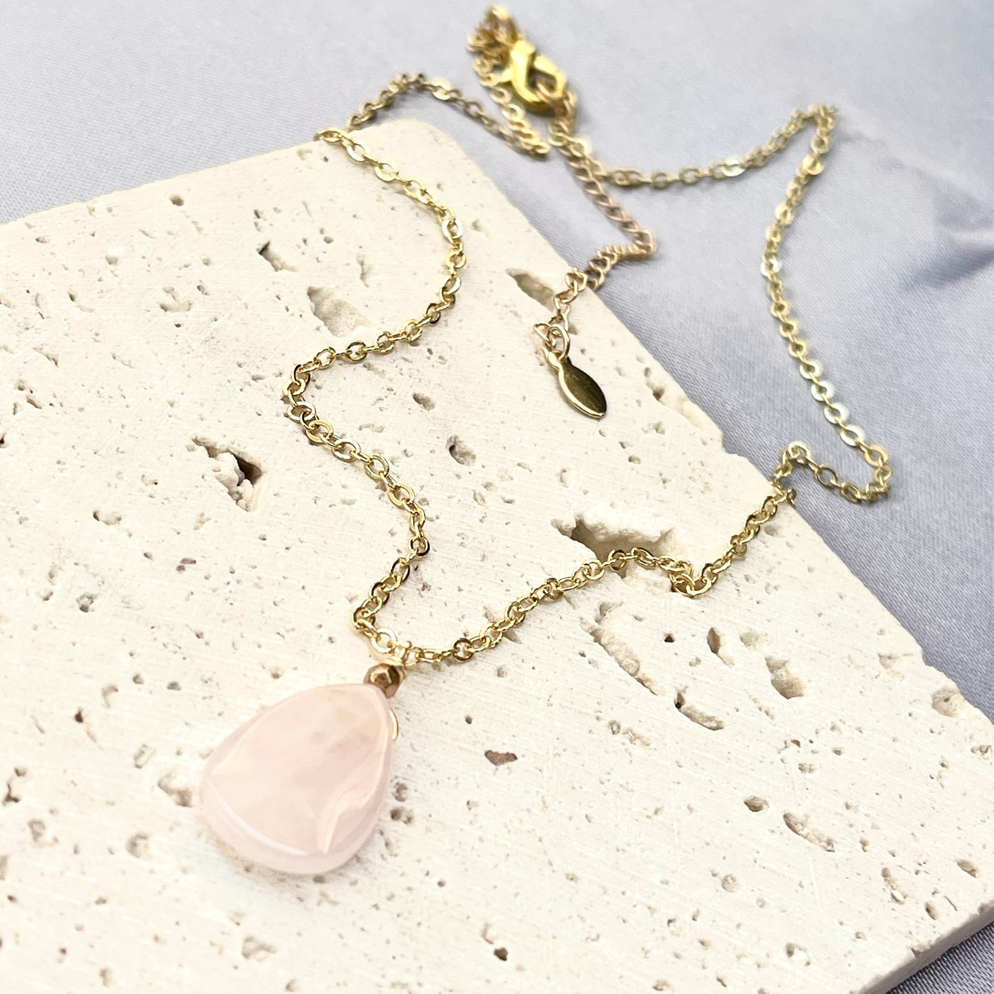 Rose Quartz Rain Drop Pendant Necklace